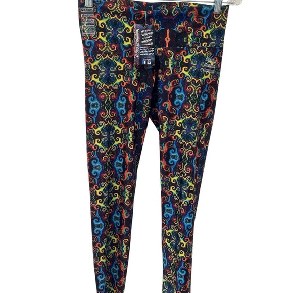 JAMMIN ON Women’s Multi Color Neon Paisley Leggings Size Medium NWT - Picture 2 of 10